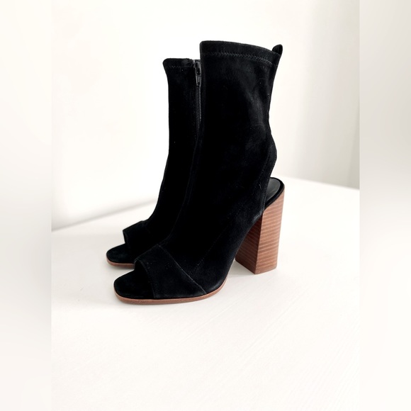 Also Suede Heels - Size 6 - Picture 4 of 4